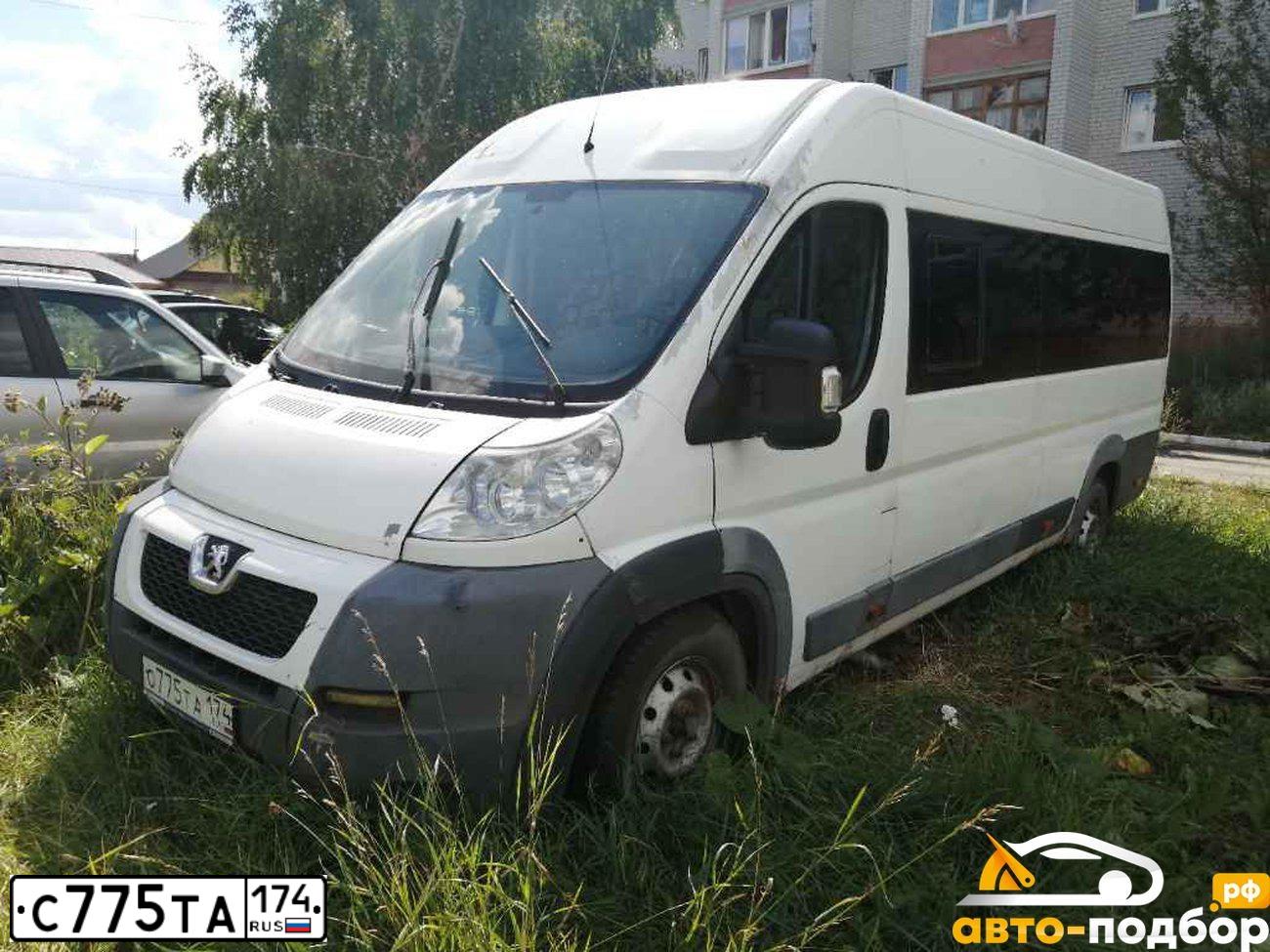 Фото автомобиля LADA 2190 GRANTA, 2014 — госномер У436ВТ55. Цвет: Сине-Черный