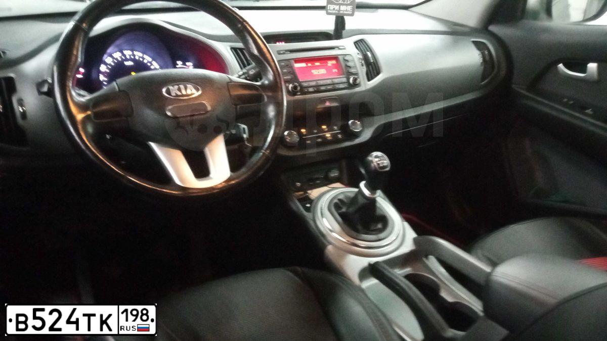 Фото автомобиля FORD FOCUS, 2015 — госномер С154КУ178. Цвет: Белый