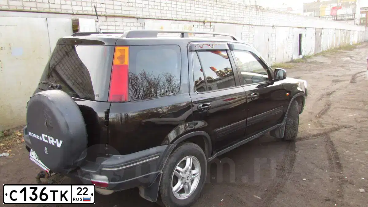 Фото автомобиля HONDA CR-V, 1998 — госномер Е226КЕ142. Цвет: ЧЕРНЫЙ