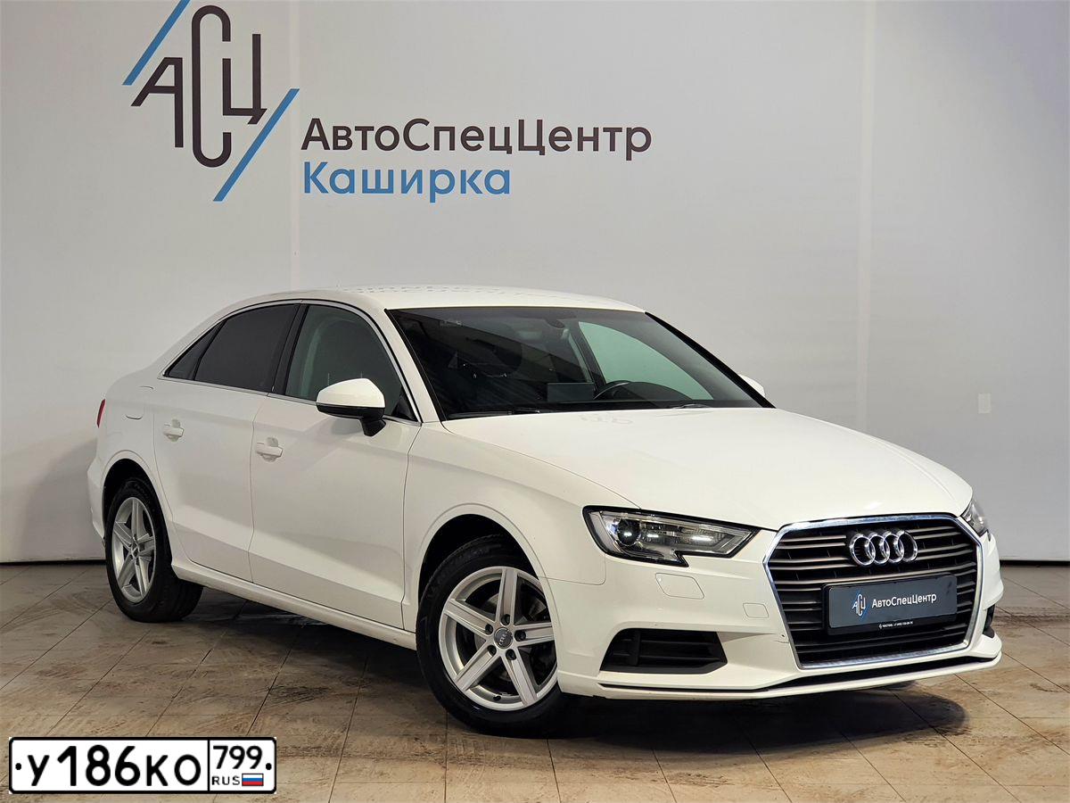 Фото автомобиля AUDI A3, 2018 — госномер У186КО799. Цвет: БЕЛЫЙ
