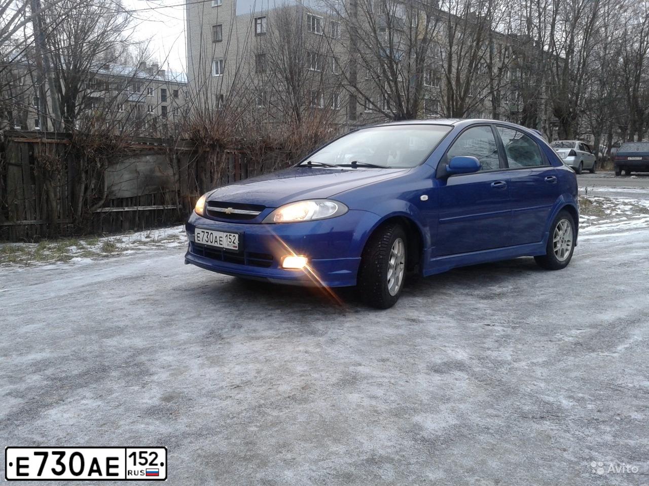 Фото автомобиля CHEVROLET LACETTI, 2007 — госномер Е730АЕ152. Цвет: СИНИЙ