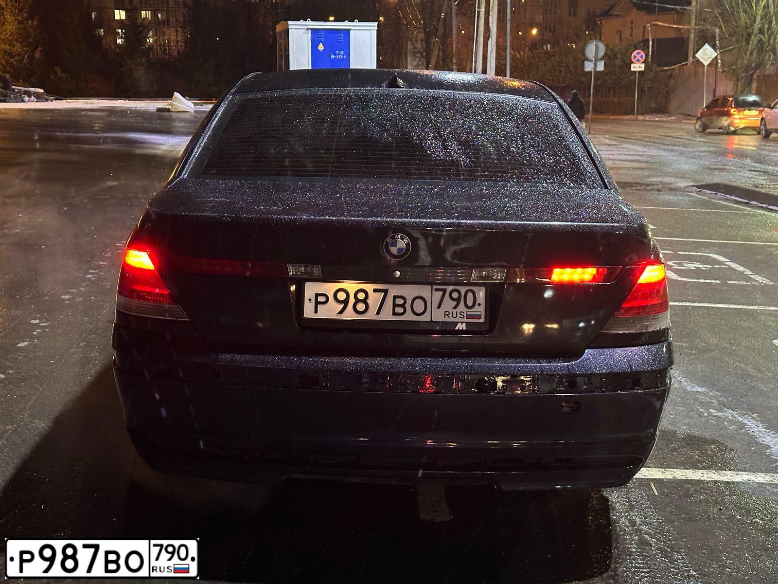 Фото автомобиля BMW 745I, 2003 — госномер А003АК250. Цвет: ЧЕРНЫЙ