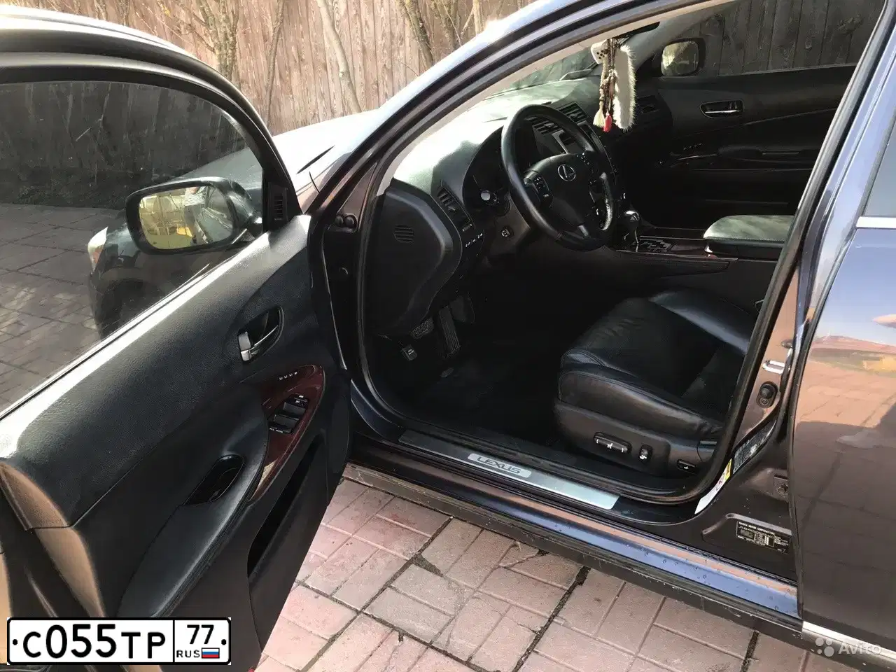 Фото автомобиля LADA 2108 SAMARA, 2001 — госномер С437УР90. Цвет: СЕРЫЙ