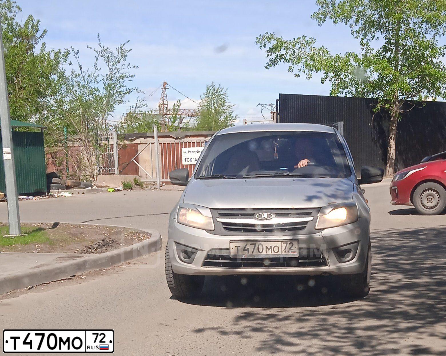 Фото автомобиля LADA 2191 GRANTA, 2014 — госномер Т470МО72. Цвет: СЕРЕБРИСТЫЙ