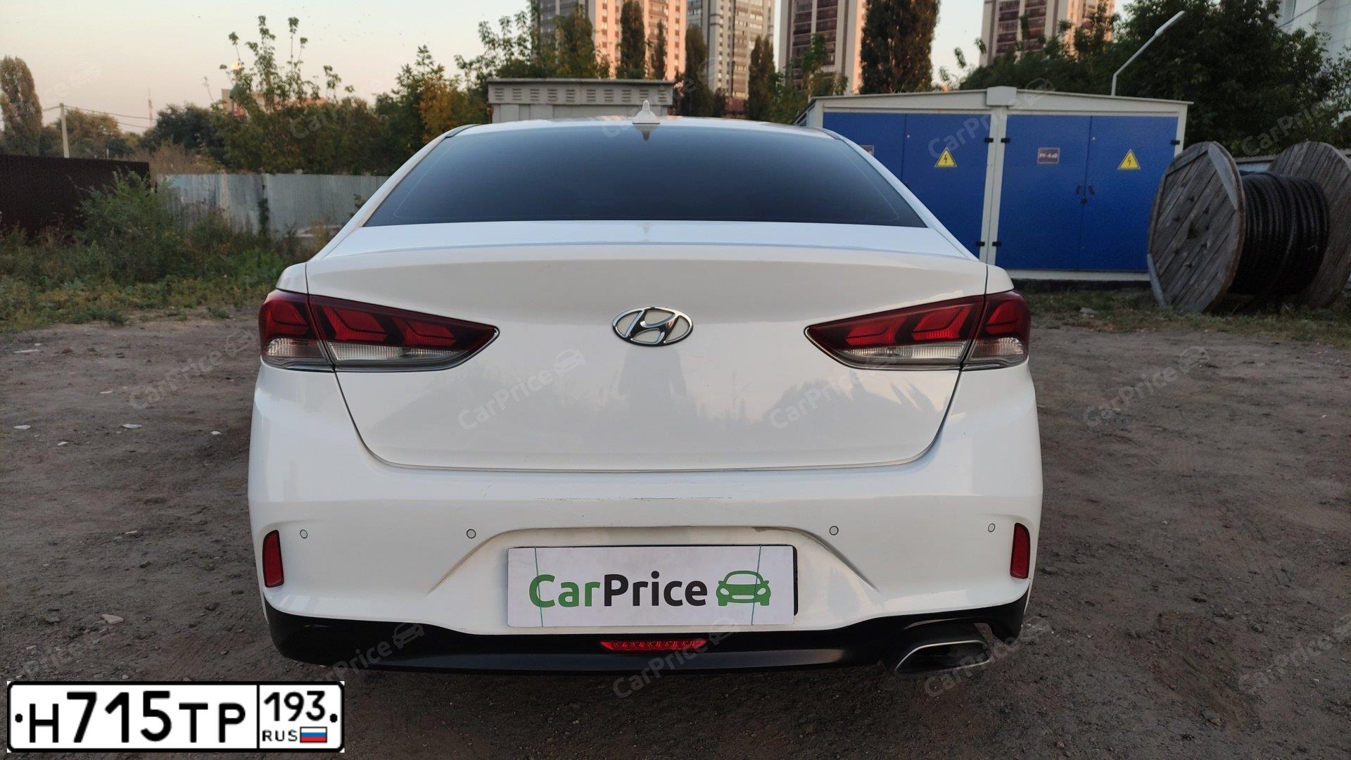 Фото автомобиля HYUNDAI I SONATA, 2019 — госномер Н715ТР193. Цвет: ЖЁЛТЫЙ
