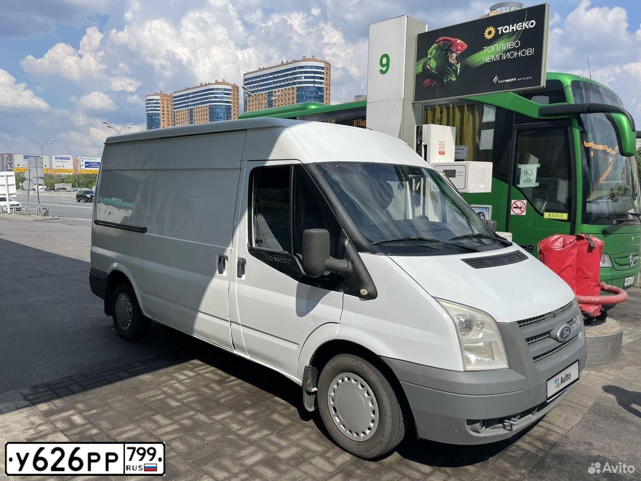 Фото автомобиля FORD TRANSIT, 2007 — госномер С855СС98. Цвет: Белый