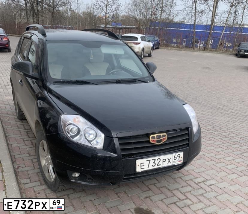 Фото автомобиля GEELY EMGRAND X7, 2015 — госномер А005РХ67. Цвет: ЧЕРНЫЙ