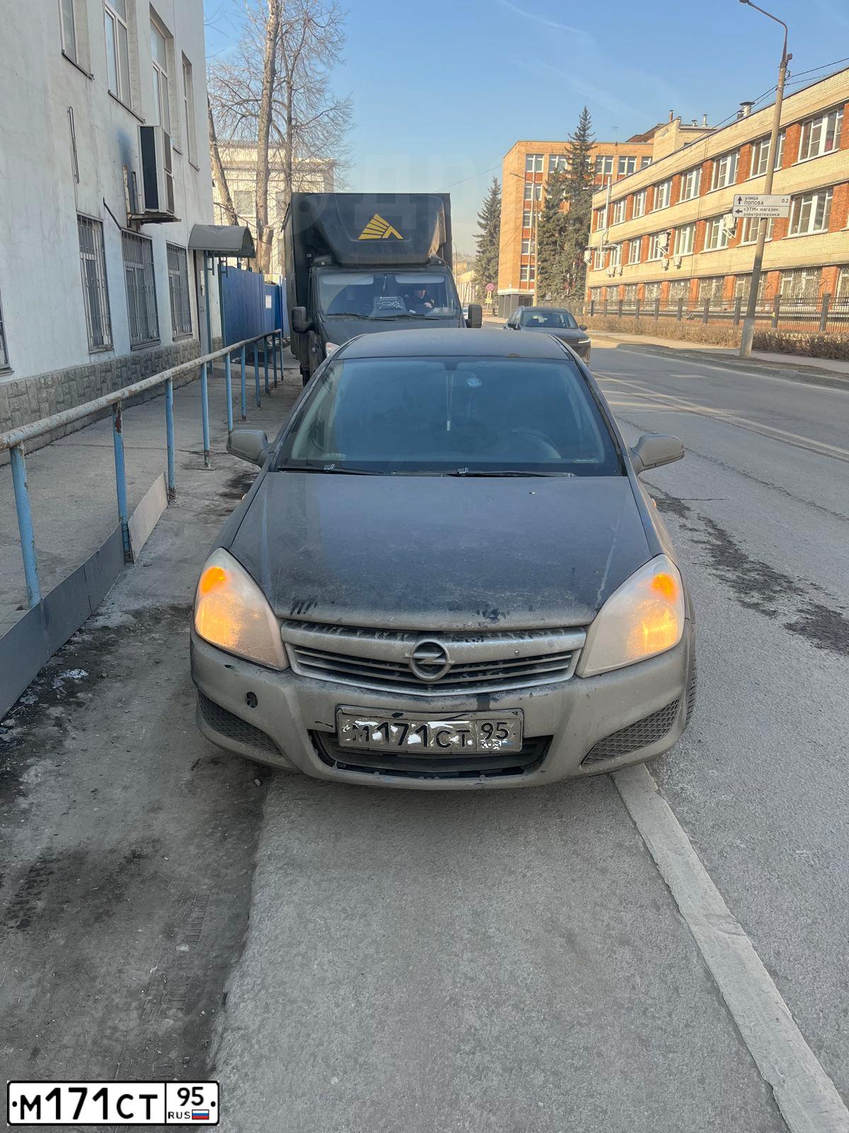 Фото автомобиля OPEL ASTRA, 2008 — госномер М171СТ95. Цвет: ЧЕРНЫЙ
