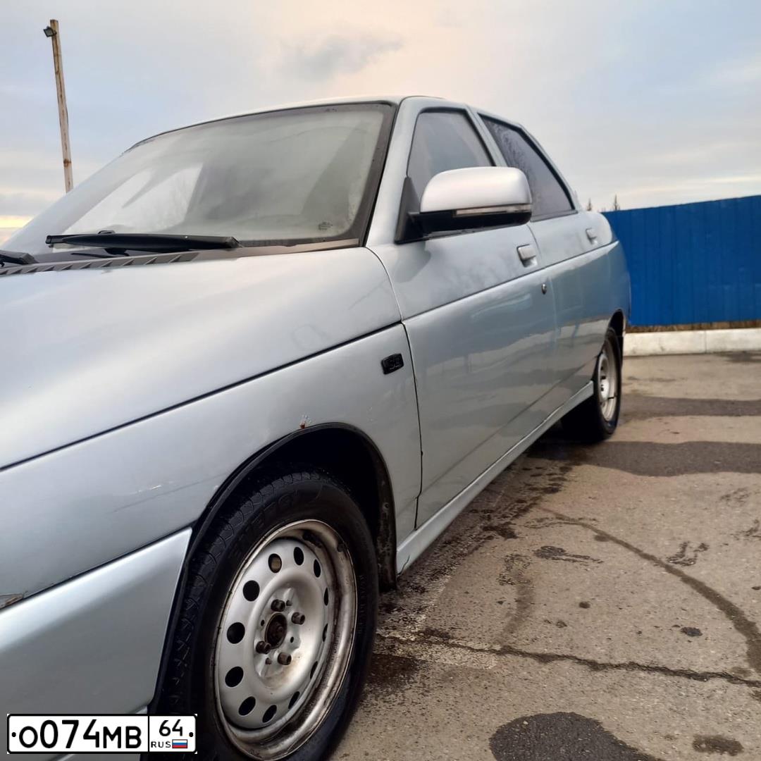 Фото автомобиля LADA 2110 LADA, 2001 — госномер О074МВ64. Цвет: СЕРЕБРИСТО-ГОЛУБОЙ