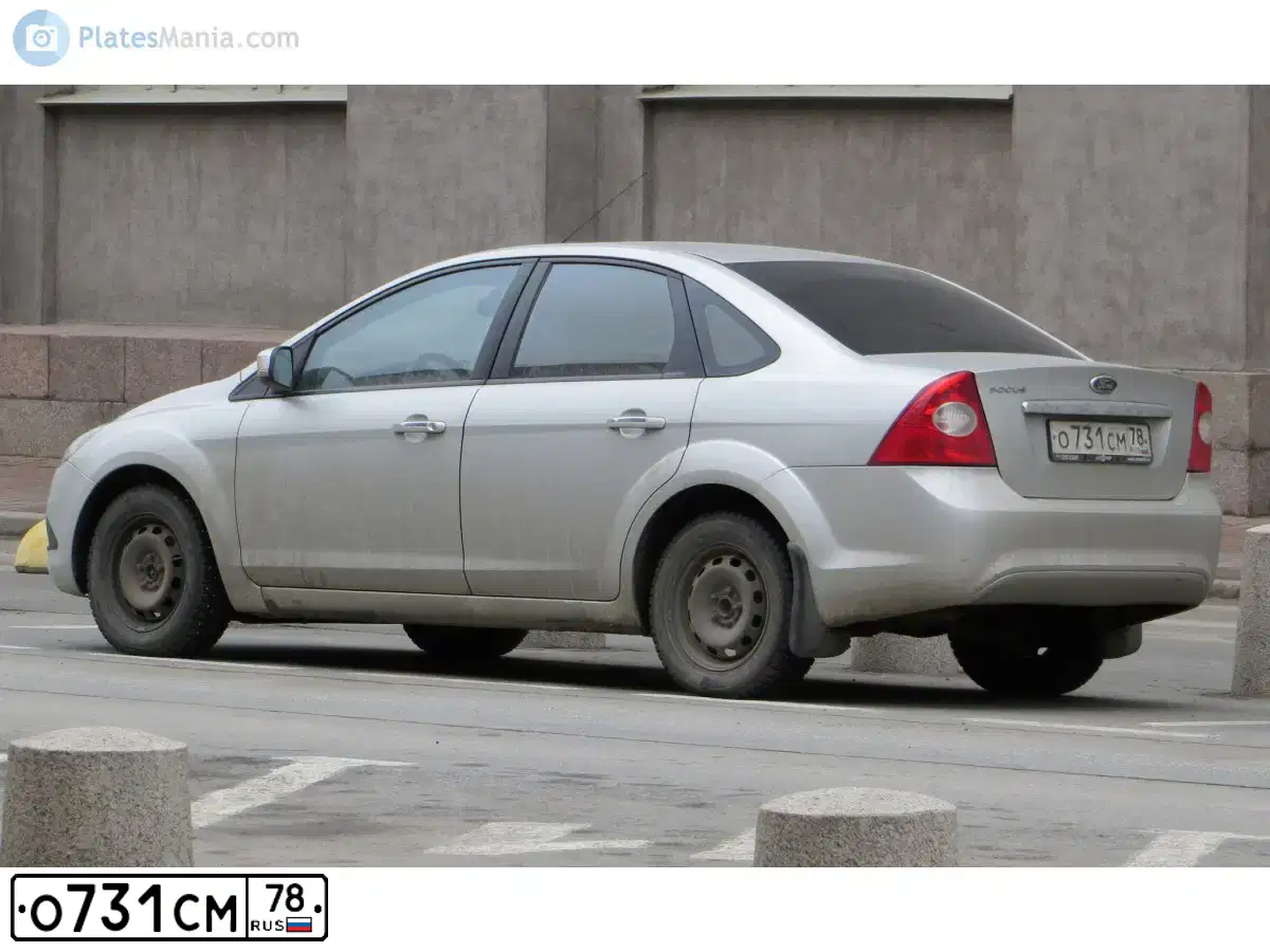 Фото автомобиля FORD FOCUS, 2008 — госномер О731СМ78. Цвет: СЕРЕБРИСТЫЙ