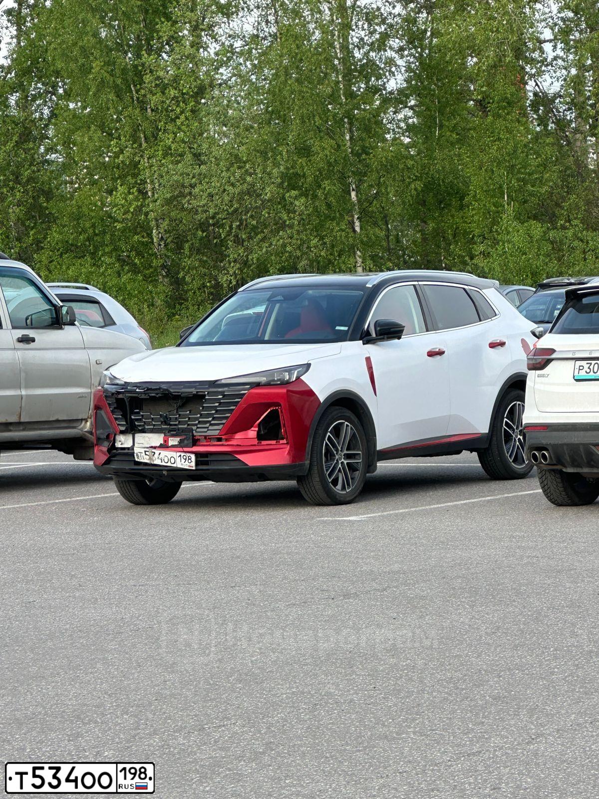 Фото автомобиля Changan CS55, 2024 — госномер Т534ОО198. Цвет: Белый
