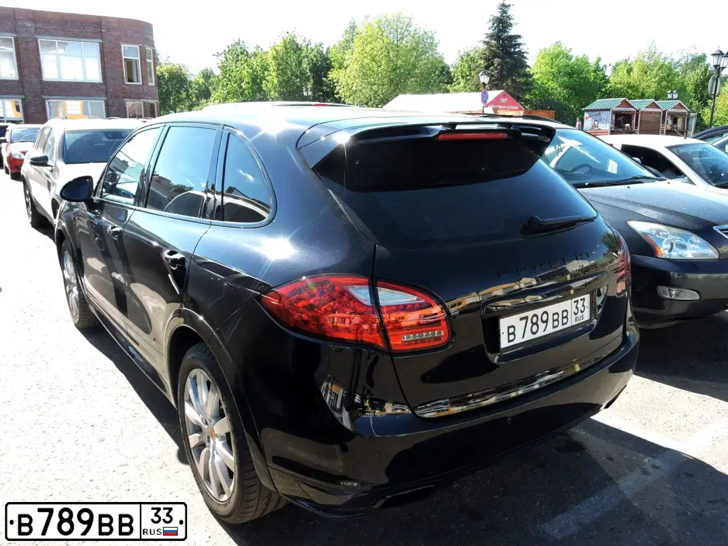 Фото автомобиля PORSCHE CAYENNE, 2013 — госномер В789ВВ33. Цвет: ЧЕРНЫЙ