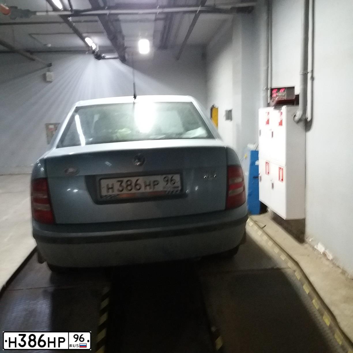 Фото автомобиля SKODA FABIA, 2001 — госномер А493ХК774