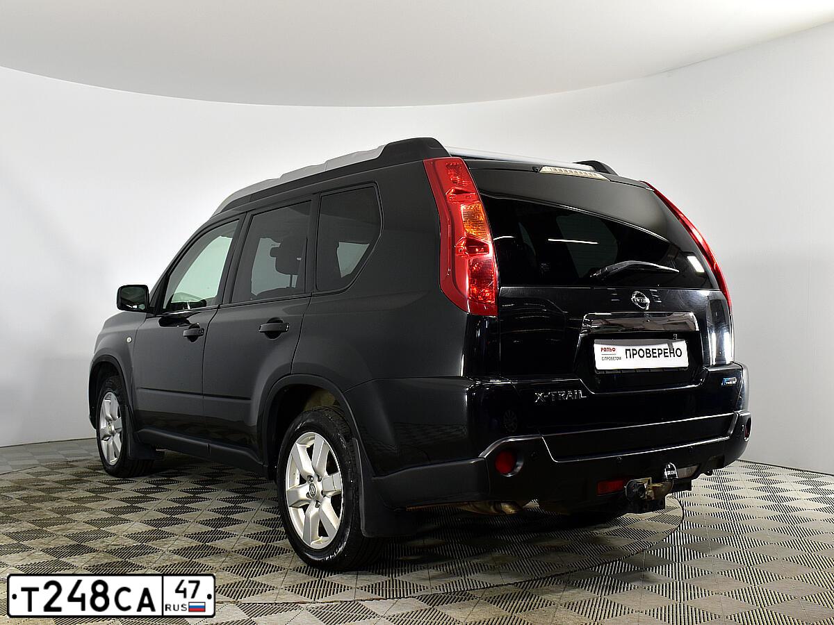 Фото автомобиля NISSAN X-TRAIL, 2010 — госномер А920СУ147. Цвет: ЧЕРНЫЙ