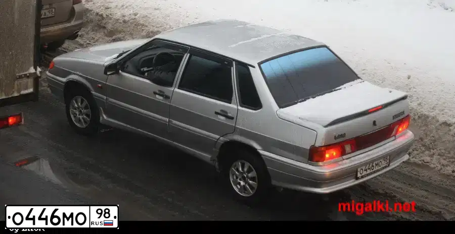 Фото автомобиля LADA 2115 SAMARA, 2007 — госномер А509ХК147. Цвет: Светло-серебристый металик