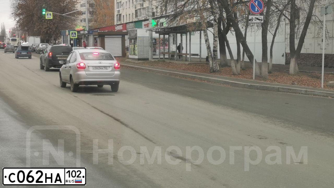 Фото автомобиля HYUNDAI SOLARIS, 2015 — госномер Е826СВ702