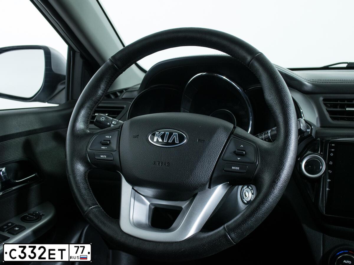 Фото автомобиля KIA RIO, 2013 — госномер М643СС702