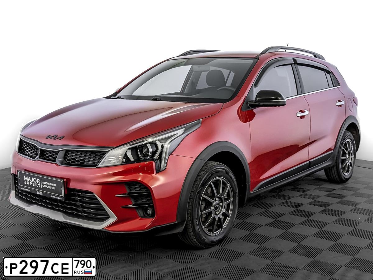 Фото автомобиля KIA RIO, 2022 — госномер Р297СЕ790. Цвет: Красный