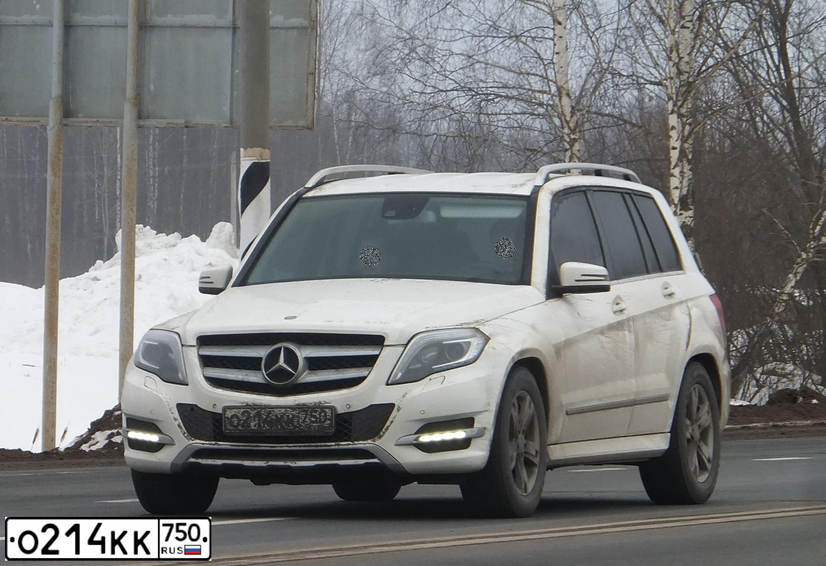 Фото автомобиля MERCEDES GLK-KLASSE, 2015 — госномер К675ВА04. Цвет: Белый