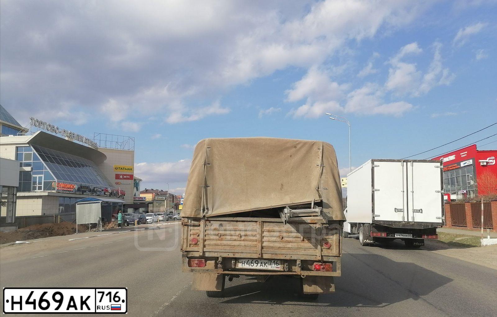 Фото автомобиля UAZ 3909, 2015 — госномер Х165ВМ163. Цвет: СВЕТЛ СЕР НЕМЕТАЛЛИК