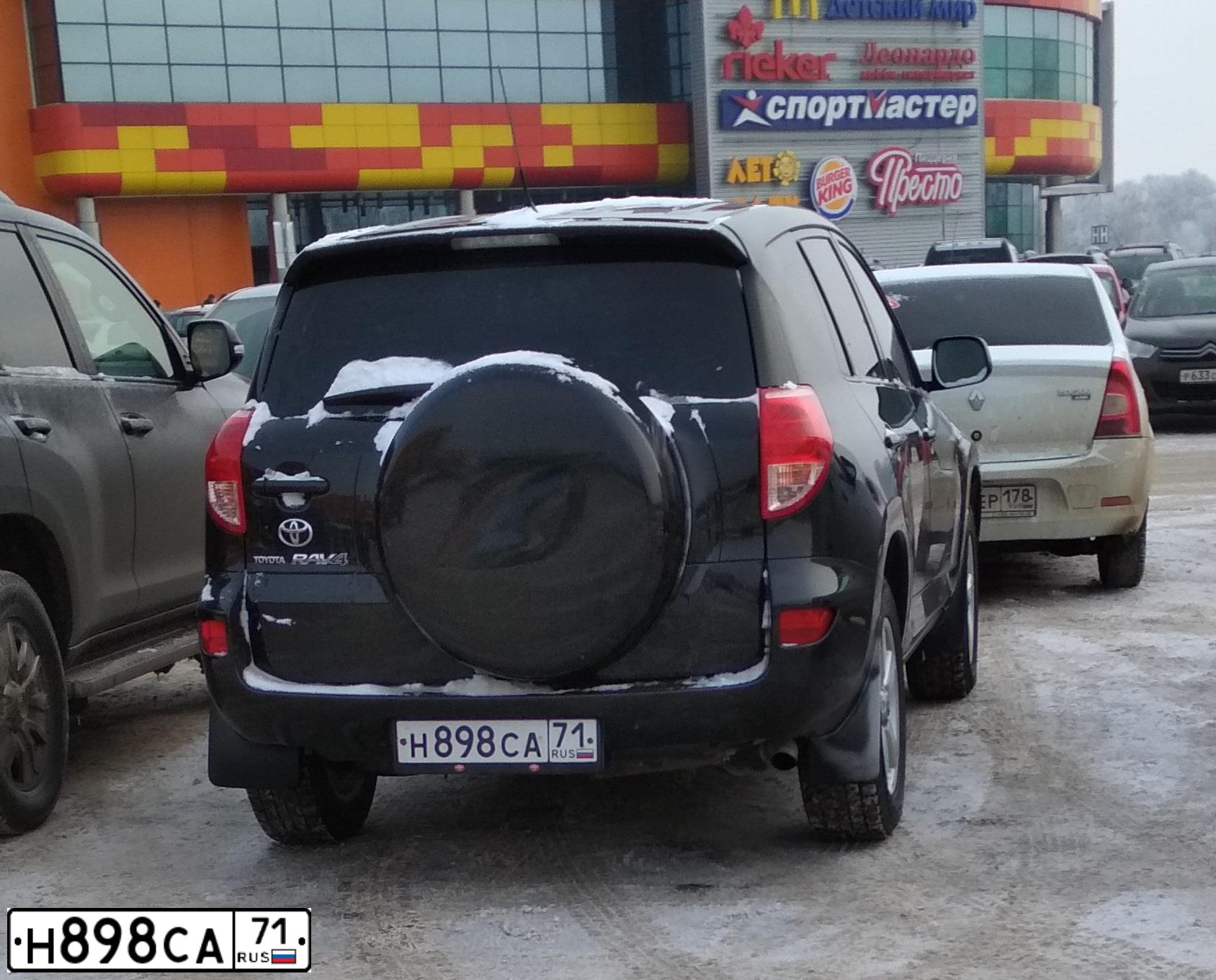 Фото автомобиля FORD FOCUS, 2007 — госномер Р423ТН71. Цвет: СЕРЕБРИСТЫЙ