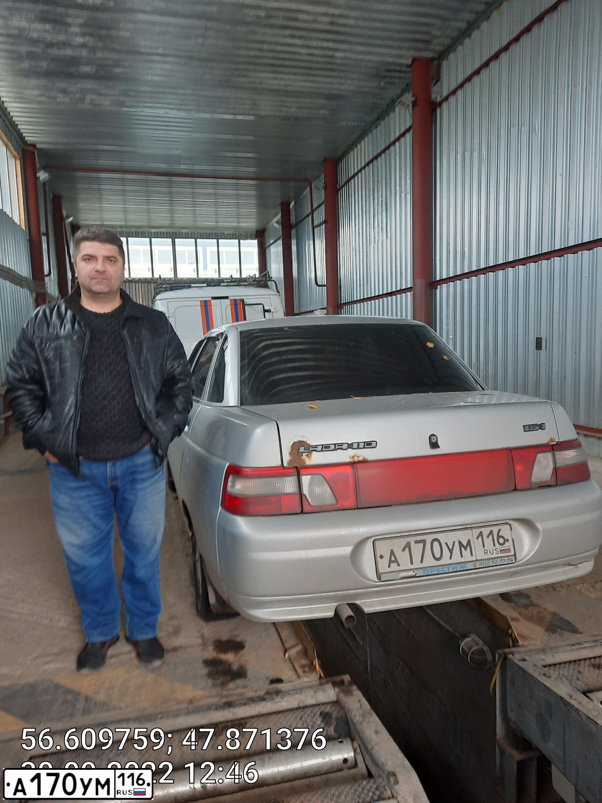 Фото автомобиля LADA 2110, 2007 — госномер В387ХН12. Цвет: СВЕТЛО-СЕРЕБРИСТЫЙ МЕТАЛЛ