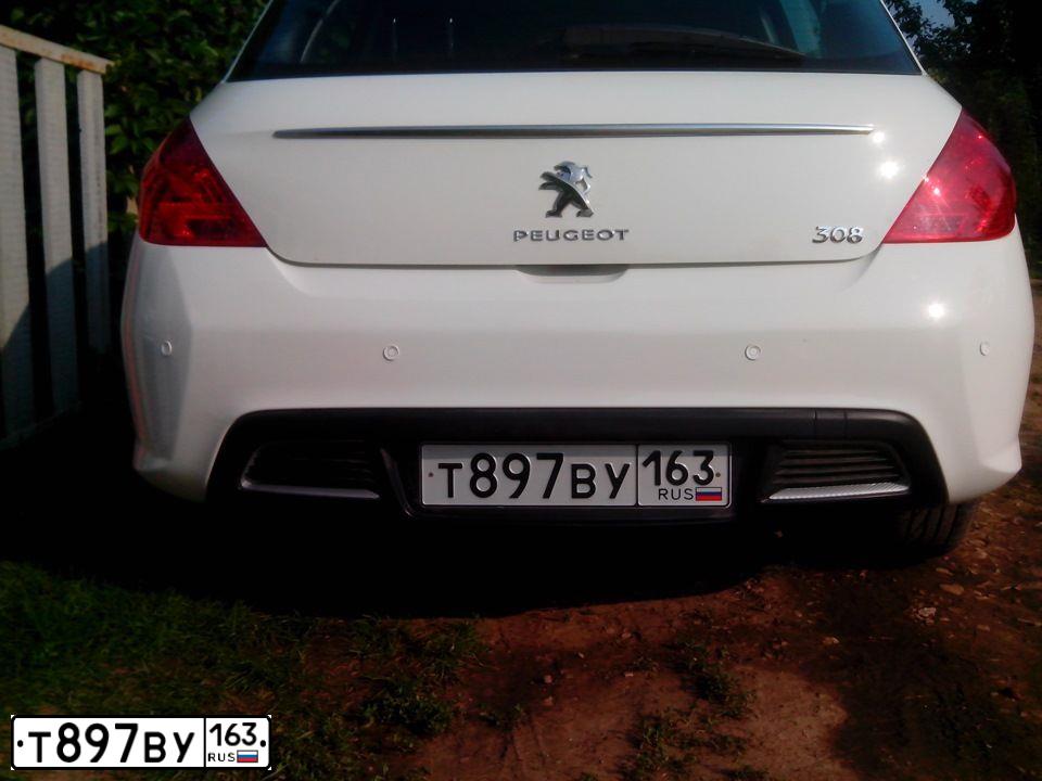 Фото автомобиля PEUGEOT 308, 2012 — госномер М951ТК82. Цвет: БЕЛЫЙ