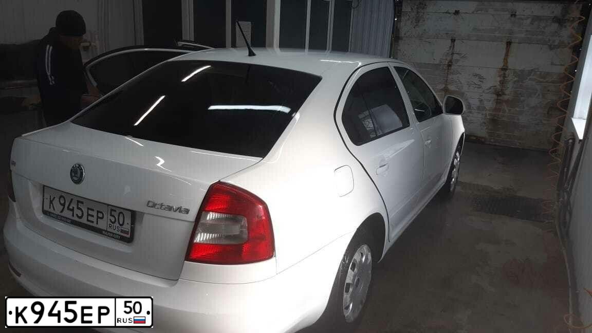 Фото автомобиля SKODA OCTAVIA, 2013 — госномер С421ТК62. Цвет: БЕЛЫЙ