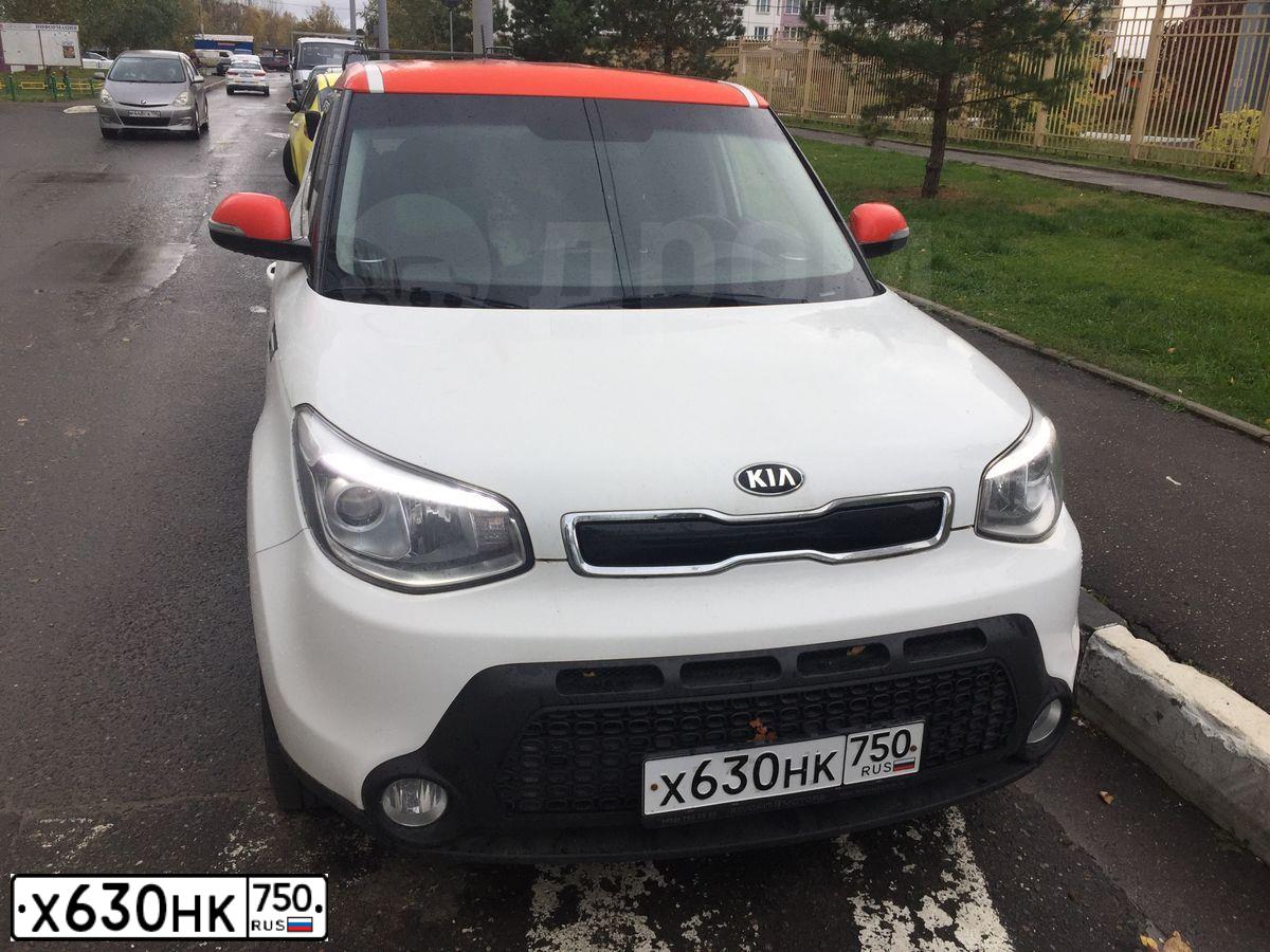 Фото автомобиля KIA SOUL, 2016 — госномер М666АМ64. Цвет: Белый