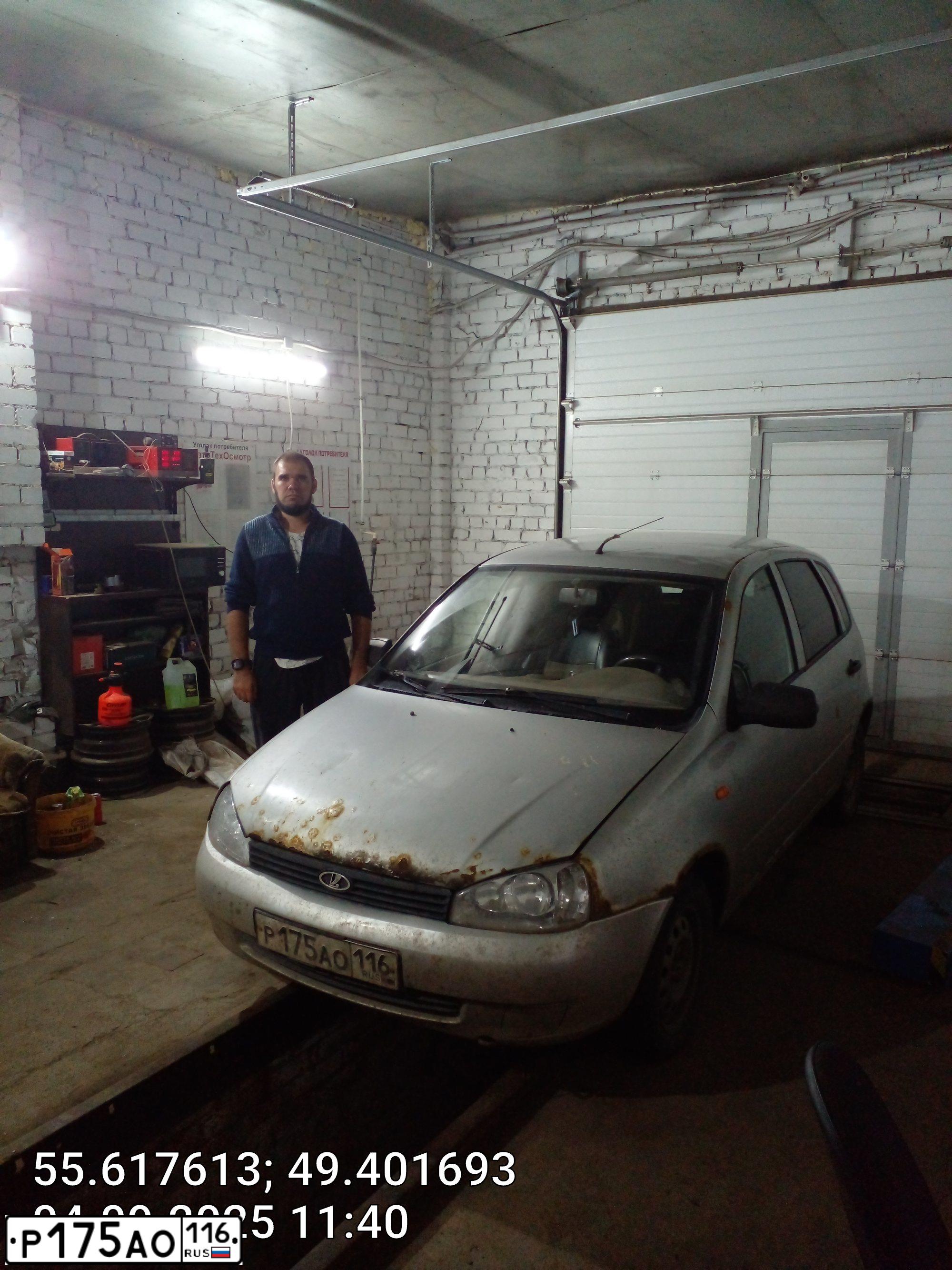 Фото автомобиля LADA 1119 KALINA, 2012 — госномер Р175АО116. Цвет: Серебристый