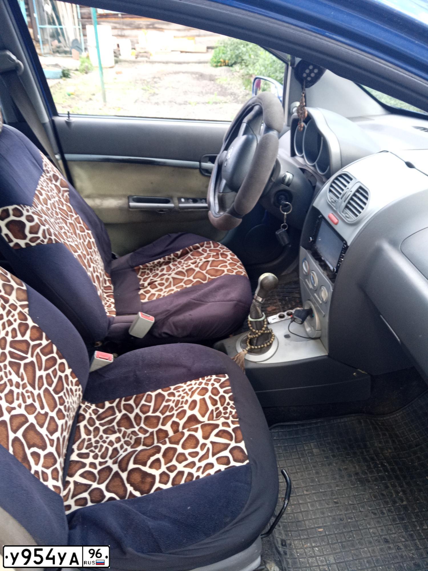 Фото автомобиля CHERY KIMO /A1/, 2009 — госномер У954УА96. Цвет: СИНИЙ
