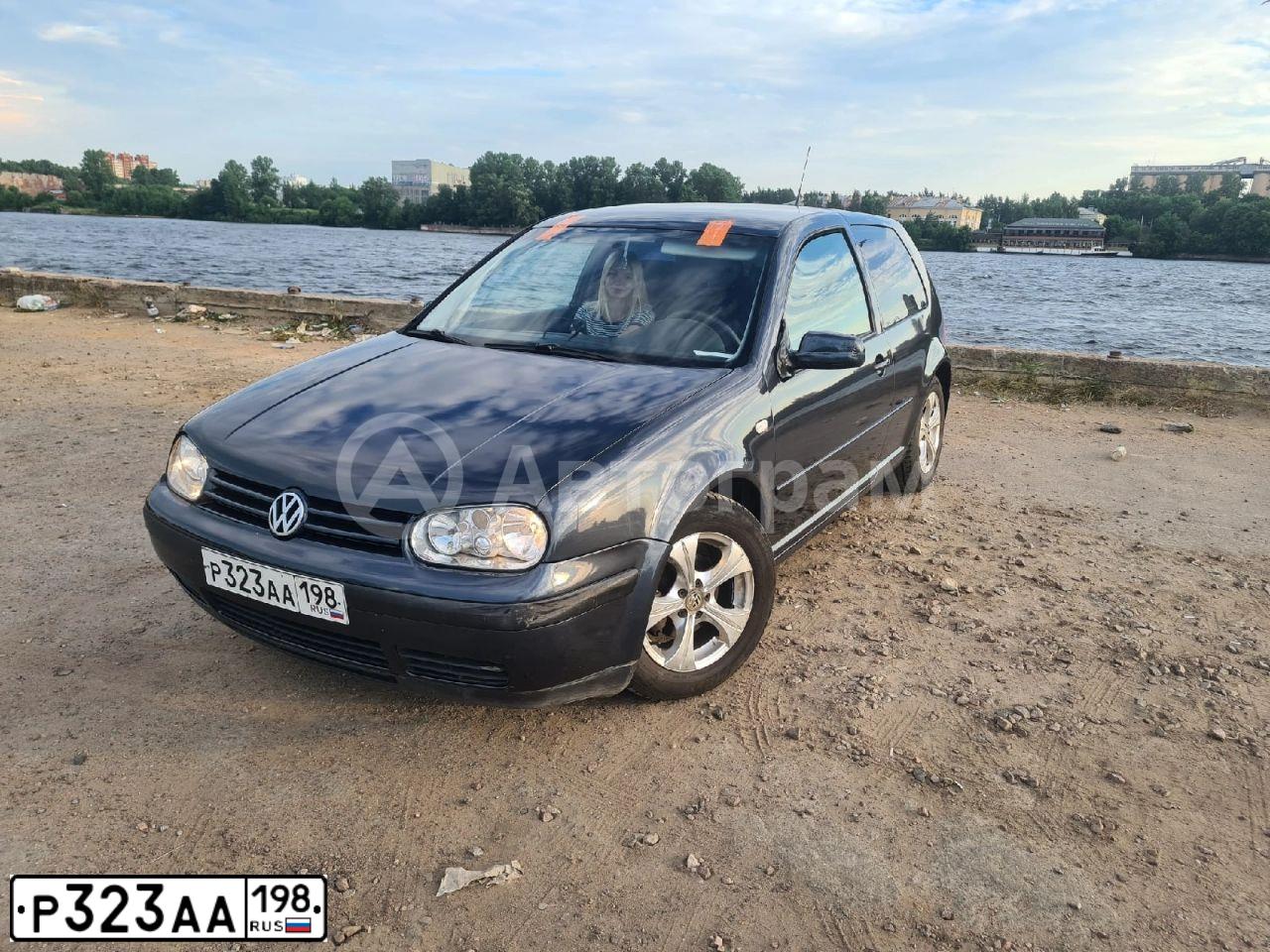 Фото автомобиля VOLKSWAGEN GOLF, 2001 — госномер К102МВ147. Цвет: СЕРО-СИНИЙ