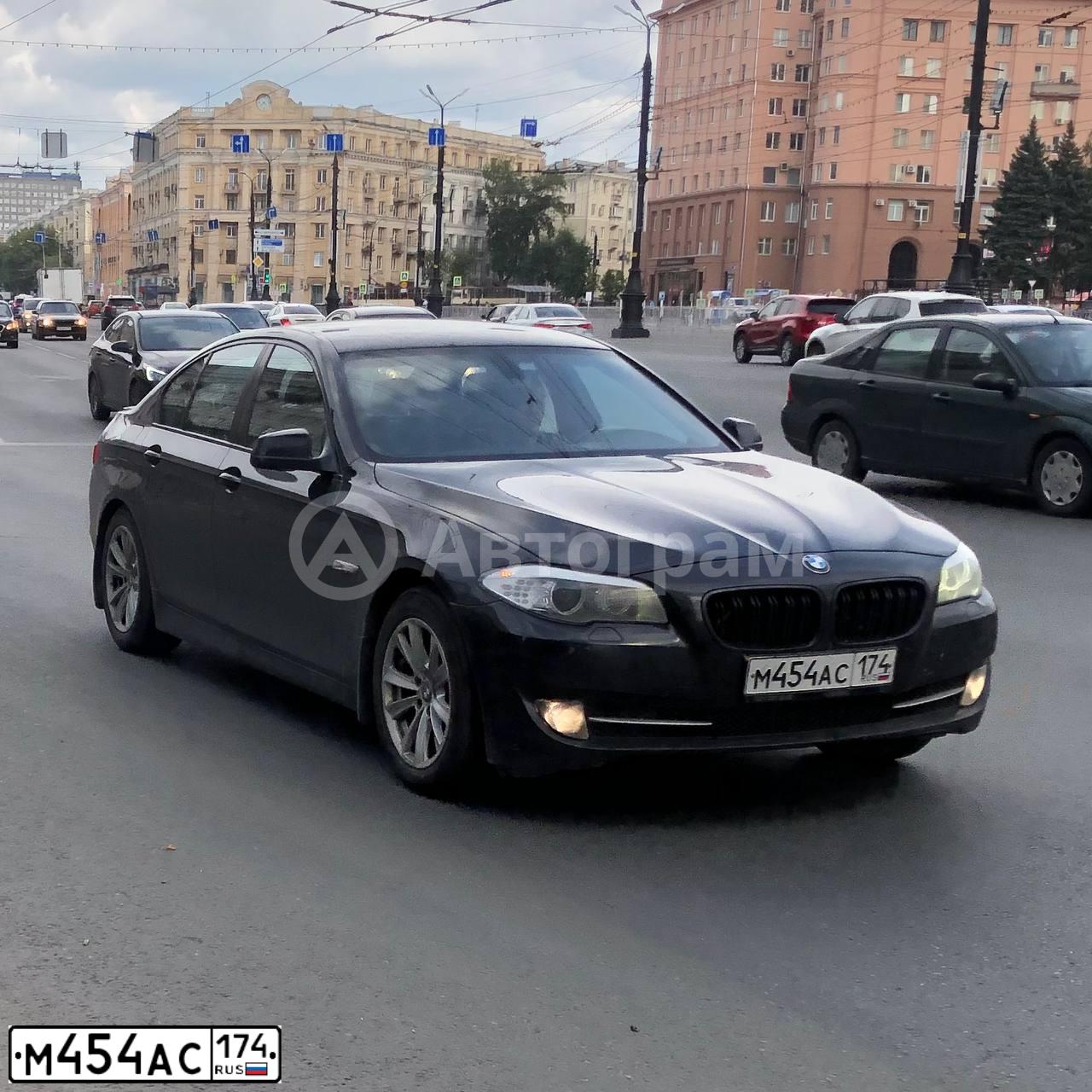 Фото автомобиля CHEVROLET AVEO, 2007 — госномер М454АС174. Цвет: СЕРЫЙ