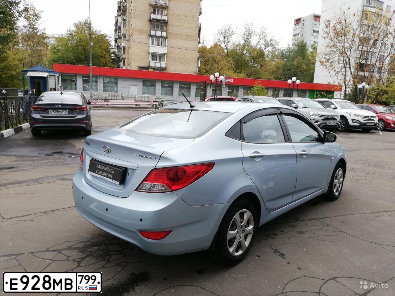 Фото автомобиля HYUNDAI ELANTRA, 2018 — госномер Р541ХС790. Цвет: ТЕМНО-СЕРЫЙ