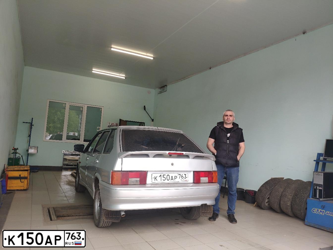 Фото автомобиля LADA 2114 SAMARA, 2009 — госномер К247ТА763. Цвет: Светло-Серебристый металлик