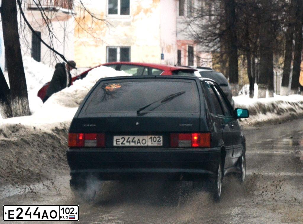 Фото автомобиля LADA 2114 SAMARA, 2007 — госномер Е244АО102. Цвет: ГРАФИТОВЫЙ МЕТАЛЛИК