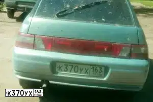 Фото автомобиля LADA 2112, 2001 — госномер В614ТТ763. Цвет: ЗОЛОТИСТО-СЕРЫЙ