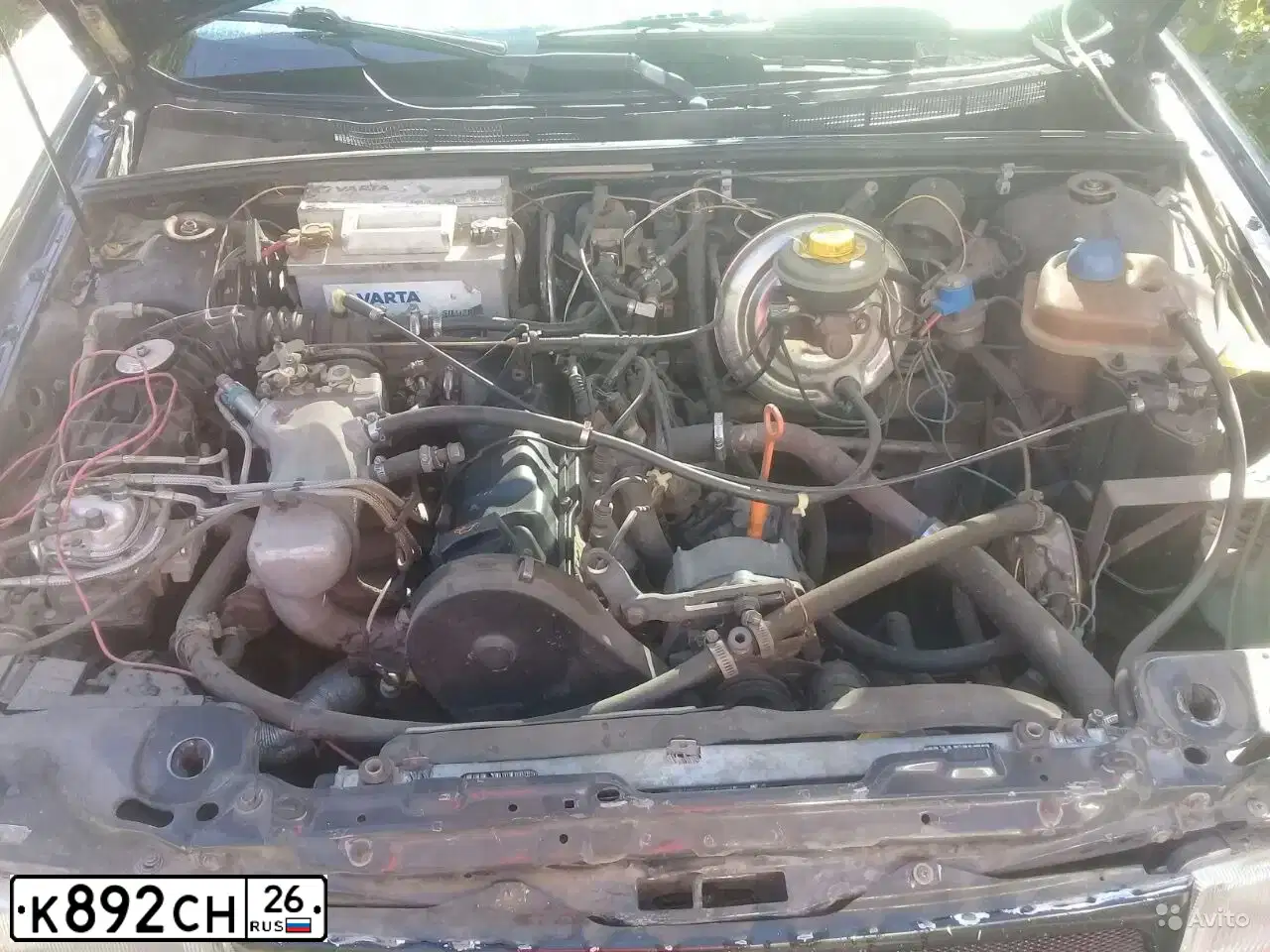Фото автомобиля AUDI 80, 1990 — госномер К892СН26. Цвет: СИНИЙ
