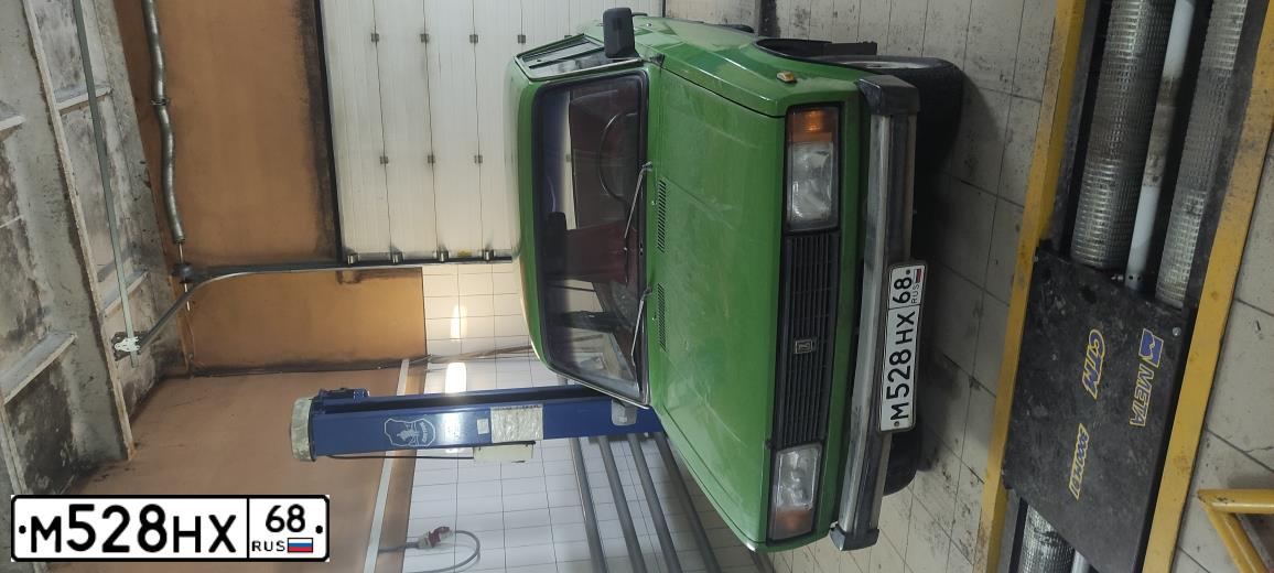 Фото автомобиля LADA 2105, 1984 — госномер Р559НО68