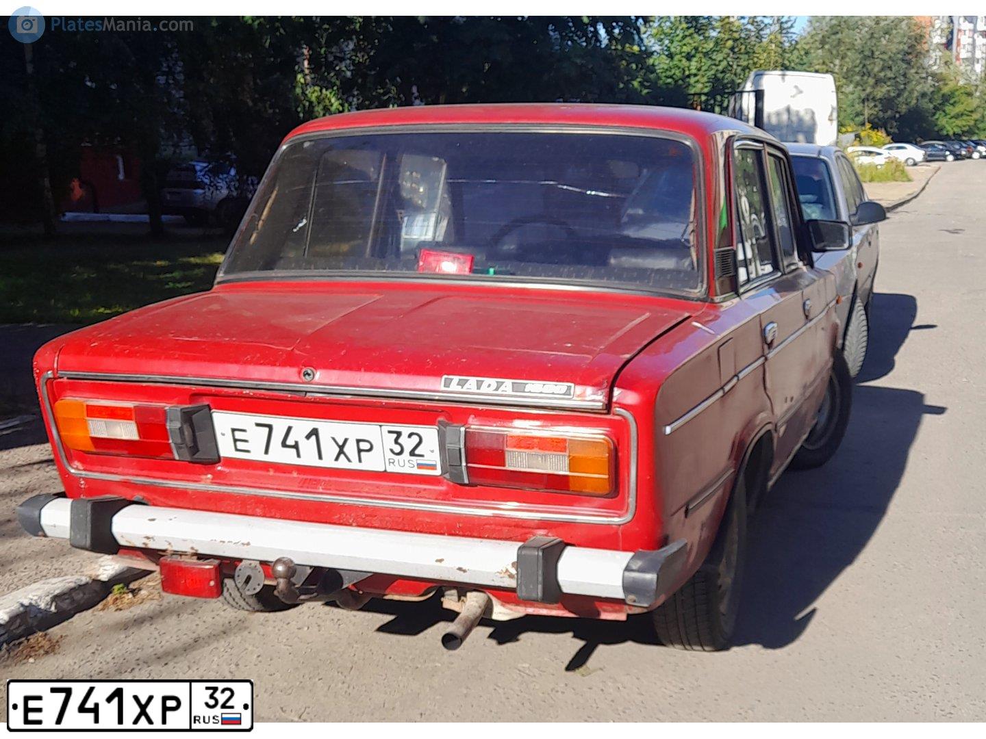 Фото автомобиля LADA 2106, 1997 — госномер Е741ХР32. Цвет: ВИШНЯ