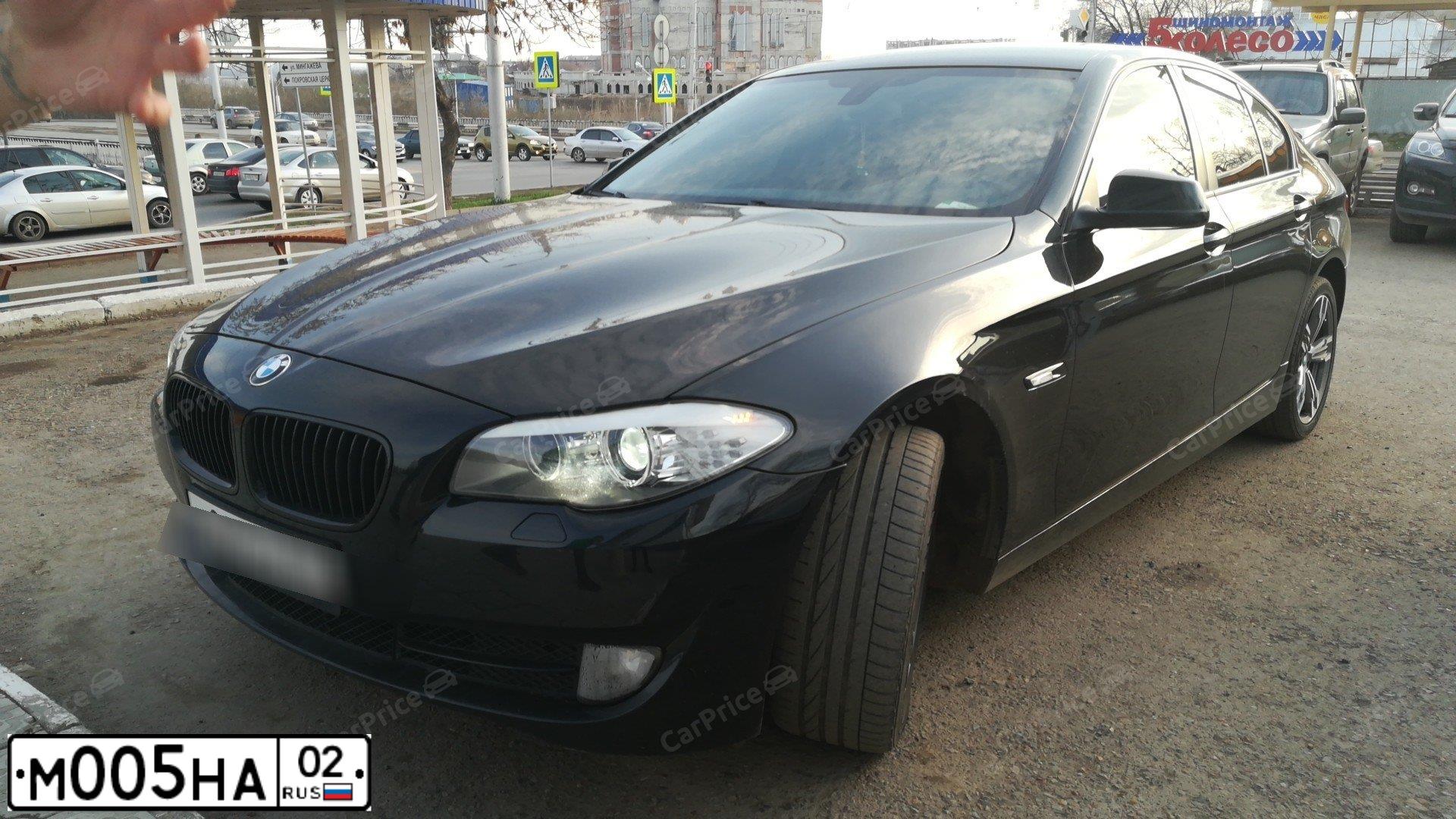 Фото автомобиля BMW SERIE 5, 2013 — госномер Р062ЕО154. Цвет: ЧЕРНЫЙ