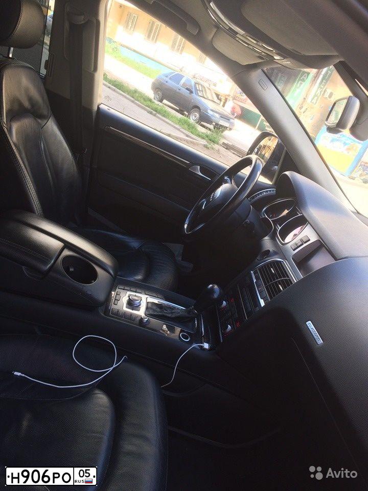 Фото автомобиля AUDI Q7, 2006 — госномер К652КК05. Цвет: ТЕМНО-СИНИЙ