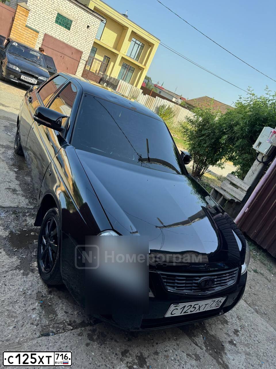 Фото автомобиля LADA 2170 PRIORA, 2008 — госномер С125ХТ716. Цвет: СИНЕ-ЧЕРНЫЙ
