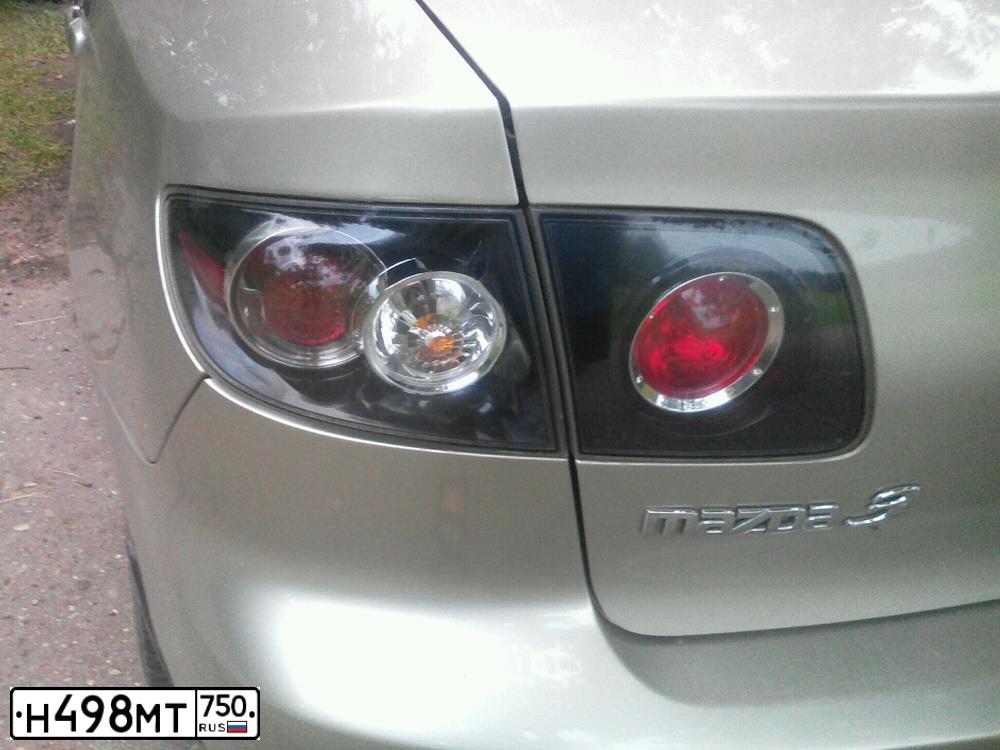 Фото автомобиля MAZDA 3, 2008 — госномер К109ТХ13. Цвет: СЕРО-ЗОЛОТИСТЫЙ