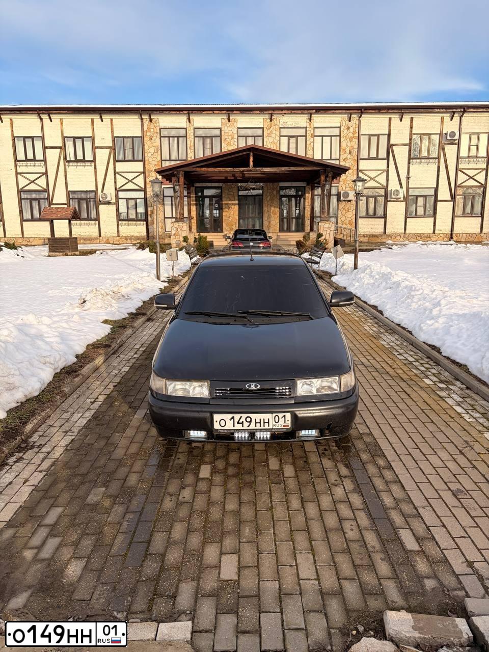 Фото автомобиля LADA 2112 LADA, 2006 — госномер О149НН01. Цвет: ГРАФИТОВЫЙ МЕТАЛЛИК