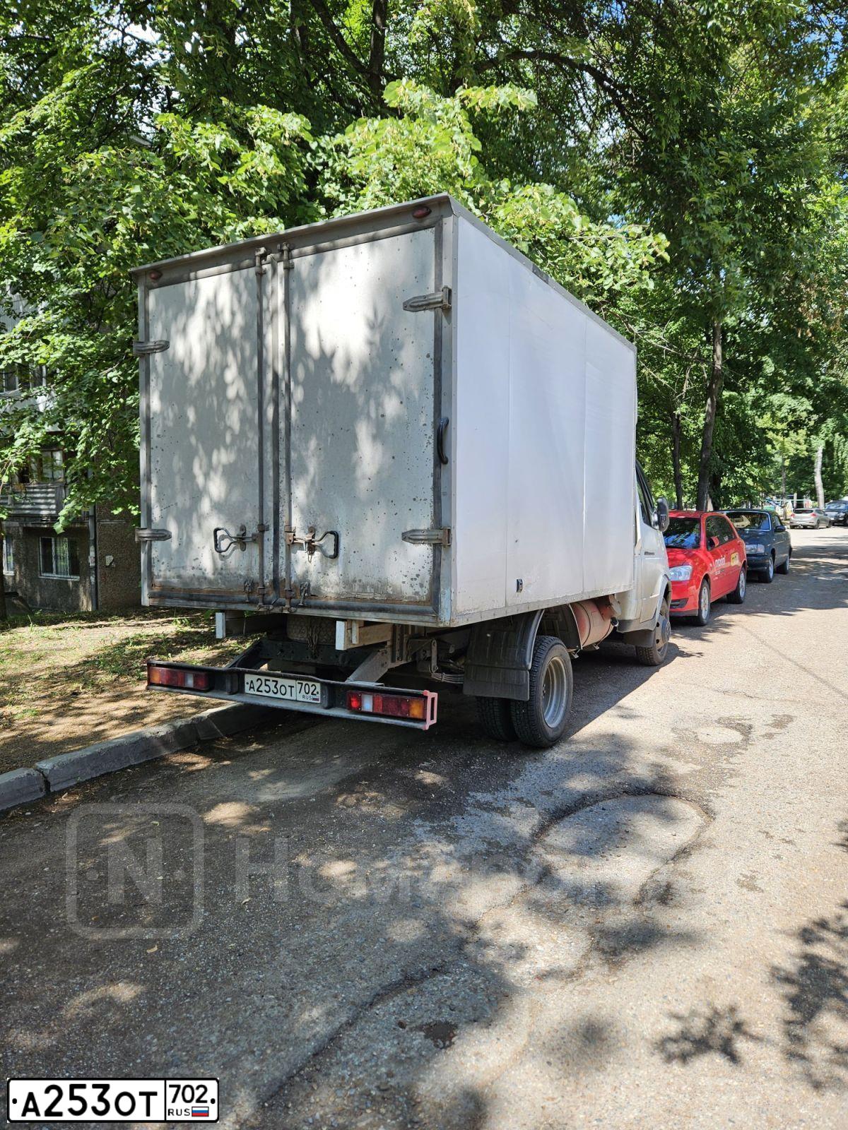 Фото автомобиля GAZ 3302 GAZEL, 2013 — госномер А253ОТ702. Цвет: Белый