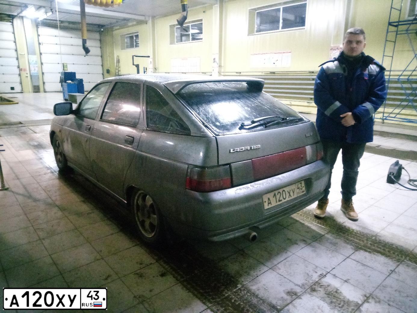 Фото автомобиля LADA 2112, 2007 — госномер А120ХУ43. Цвет: СРЕДНИЙ СЕРО-ЗЕЛЕНЫЙ МЕТ.