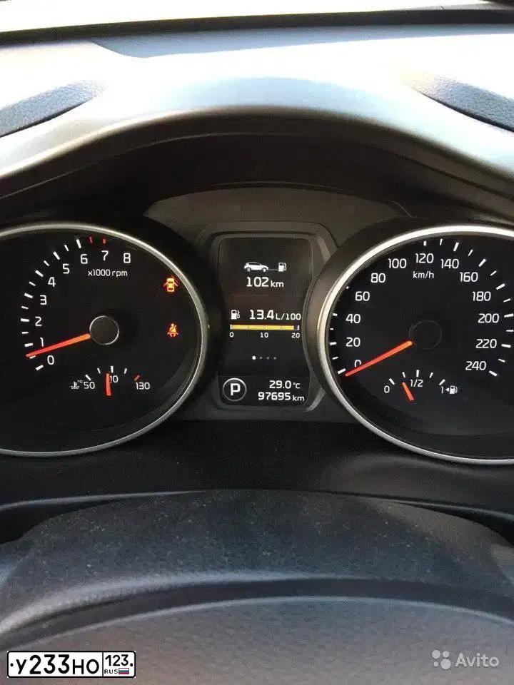 Фото автомобиля KIA SPORTAGE, 2014 — госномер У233НО123. Цвет: серебристый