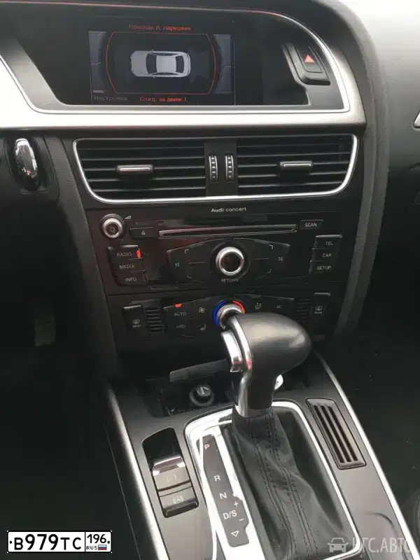 Фото автомобиля AUDI A4, 2013 — госномер К155УУ196. Цвет: ЧЕРНЫЙ