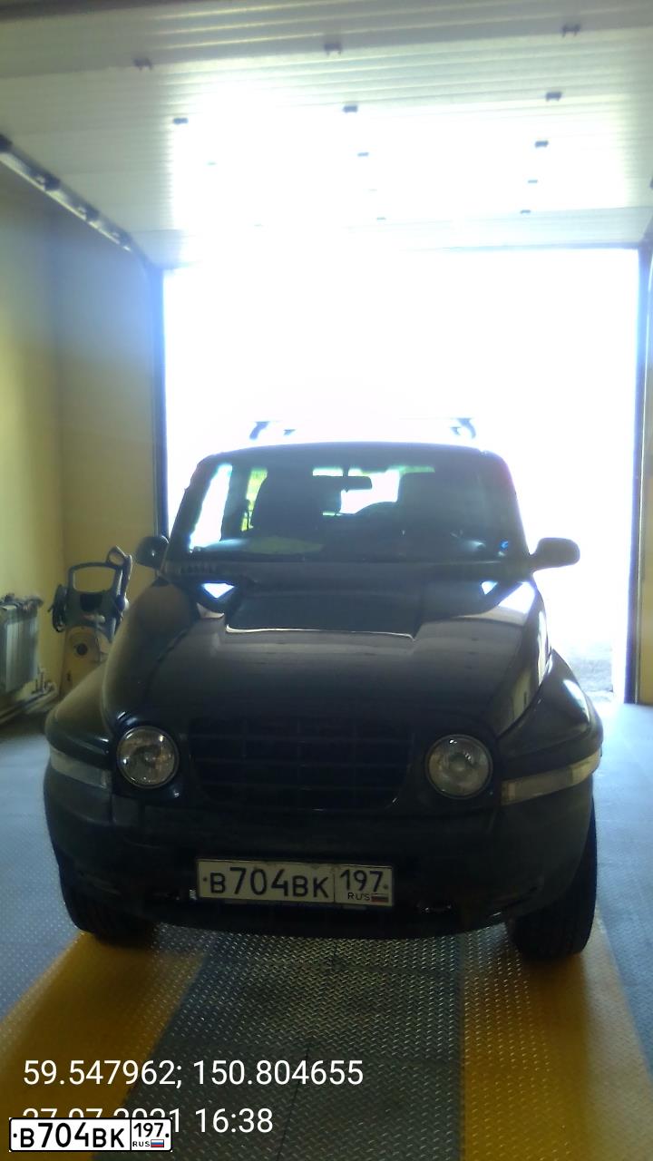 Фото автомобиля TAGAZ TAGER, 2010 — госномер В704ВК197. Цвет: ЧЕРНЫЙ